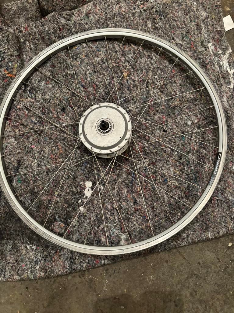 Voorwiel elektrisch gazelle, Ophalen of Verzenden, Zo goed als nieuw