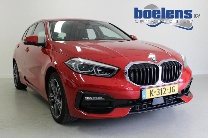 BMW 1-serie 116d Executive Edition | NL-AUTO+N.A.P! | NAVIGA, Auto's, BMW, Bedrijf, Te koop, 1-Serie, ABS, Airbags, Airconditioning