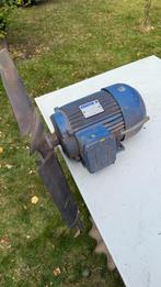 Elektramotor 380V / 1.5 PK / 1410 RPM, Doe-het-zelf en Verbouw, Motoren, Ophalen, Gebruikt, Elektromotor, 1400 tot 1800 rpm