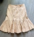 Nadine H Prachtige knielange beige rok , maatje 38, Maat 38/40 (M), Ophalen of Verzenden, Zo goed als nieuw, Onder de knie
