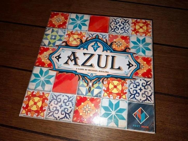 Azul (Engelstalig) - Prachtig Tegel Legspel!, Hobby en Vrije tijd, Gezelschapsspellen | Bordspellen, Zo goed als nieuw, Een of twee spelers