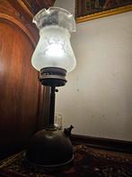 Antieke olie lamp met stekker en lamp, Antiek en Kunst, Antiek | Lampen, Ophalen of Verzenden