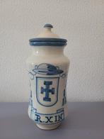 Zeldzame Apothekerspot cremekleur met kruis, teken Kardinaal, Antiek en Kunst, Ophalen of Verzenden