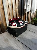 Jordan 1 Mid, Kleding | Heren, Schoenen, Overige kleuren, Verzenden, Zo goed als nieuw, Jordan