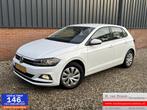 Volkswagen Polo 1.0 TSI Comfortline/Navigatie/Camera/Trekhaa, Voorwielaandrijving, Gebruikt, Euro 6, Wit