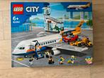 Lego city passagiersvliegtuig 60262, Kinderen en Baby's, Speelgoed | Duplo en Lego, Ophalen of Verzenden, Nieuw, Complete set