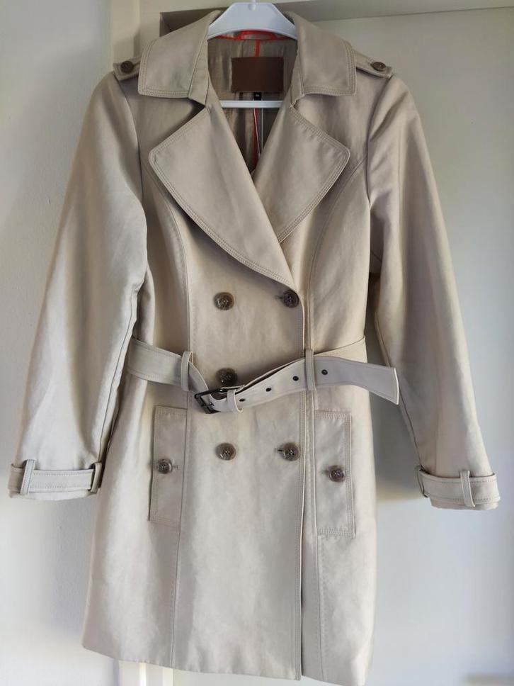 NIEUW!! MORE & MORE schitterende trenchcoat VAN 179 VOOR 45!, Kleding | Dames, Jassen | Zomer, Nieuw, Maat 38/40 (M), Beige, Verzenden
