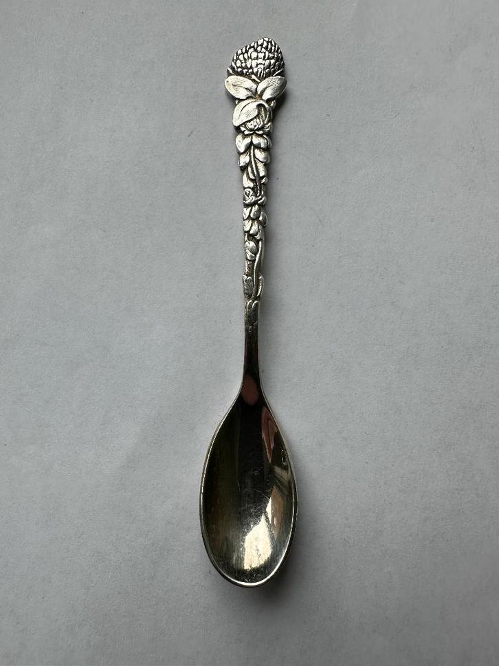 Verzilverd Klaverbloem lepeltje. Theelepeltje lepel Gero 90., Antiek en Kunst, Antiek | Bestek, Ophalen of Verzenden