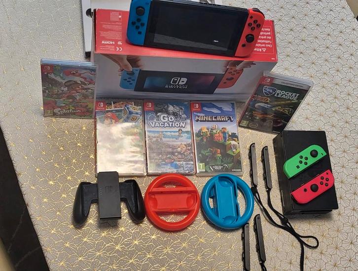 Nintendo Switch + Games & Accessoires - Complete Set!, Spelcomputers en Games, Games | Nintendo Switch, Gebruikt, Overige genres