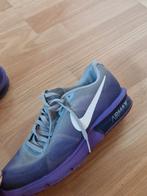 Nike Sneakers - Maat 41, Kleding | Dames, Schoenen, Ophalen of Verzenden, Zo goed als nieuw, Overige kleuren, Sneakers of Gympen
