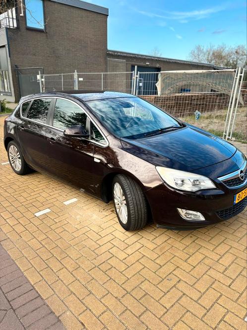 Opel Astra 1.3 Cdti 70KW 5D 2011 Bruin, Auto's, Opel, Particulier, Astra, ABS, Airbags, Airconditioning, Boordcomputer, Centrale vergrendeling