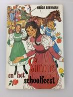 Simone en het schoolfeest - meisjesboek   , Ophalen of Verzenden, Hedda Beekman, Fictie algemeen