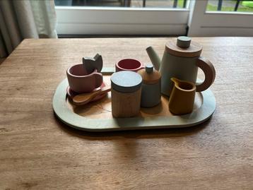Little Dutch | Houten theeservies pastel beschikbaar voor biedingen