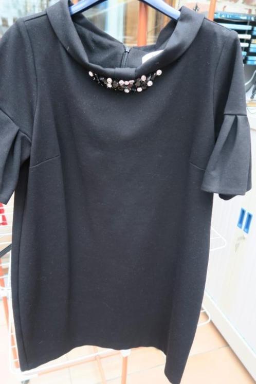 Kleedje zwart strass Blugirl mt 38 (it42), Kleding | Dames, Jurken, Zo goed als nieuw, Maat 38/40 (M), Zwart, Knielengte, Ophalen of Verzenden