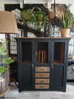 Grenen kast, Ophalen, 25 tot 50 cm, 100 tot 150 cm