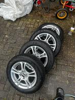 Kia wielset winter 15 inch 185/65r15, Auto-onderdelen, Banden en Velgen, 15 inch, Banden en Velgen, Gebruikt, Personenwagen