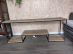 Side table, zwart metaal frame plus hout een paar vlekjes zi, Huis en Inrichting, Tafels | Sidetables, Ophalen of Verzenden, Gebruikt