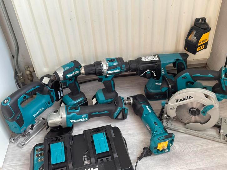 Makita 18V set, Doe-het-zelf en Verbouw, Gereedschap | Boormachines, Zo goed als nieuw, Boor- en Schroefmachine, Ophalen