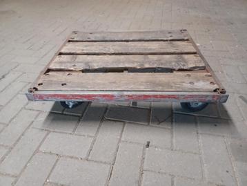 Vintage transportwagen Heineken beschikbaar voor biedingen