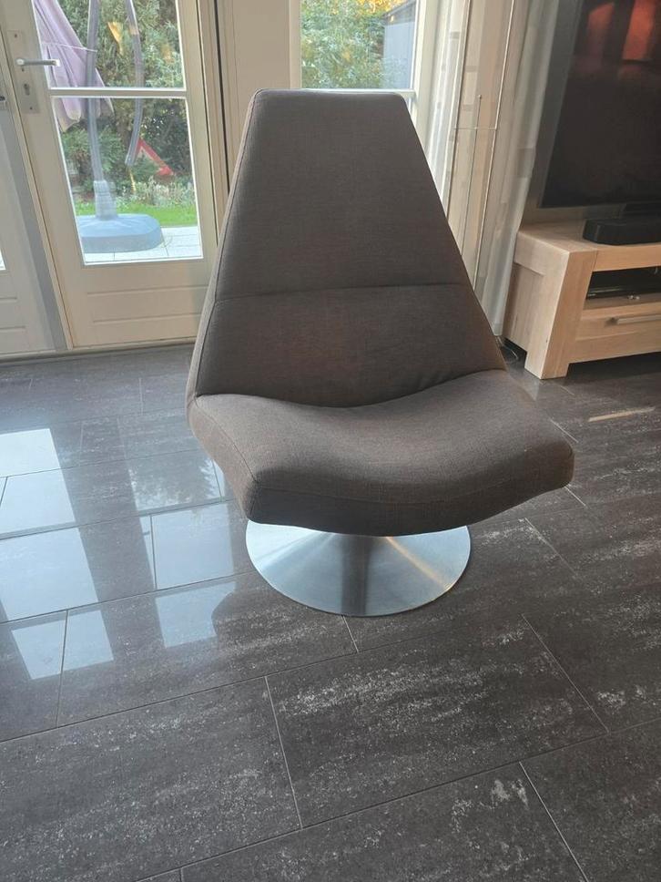 Goossens draaifauteuil Lion, Huis en Inrichting, Fauteuils, Zo goed als nieuw, Metaal, Stof, 50 tot 75 cm, Minder dan 75 cm, Ophalen