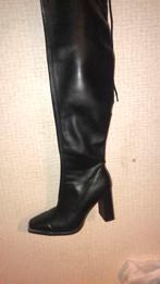 Sexy laarzen over knees zwart met hak maat 38, Kleding | Dames, Schoenen, Ophalen of Verzenden, Zo goed als nieuw, Zwart, Hoge laarzen