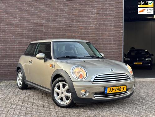 Mini Mini 1.6 Cooper AUT | Airco | Cruise | Nap | Apk, Auto's, Mini, Bedrijf, Te koop, Cooper, ABS, Airbags, Airconditioning, Boordcomputer