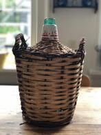 Vintage flessenmand met fles, Gebruikt, Mand, Verzenden, Rond