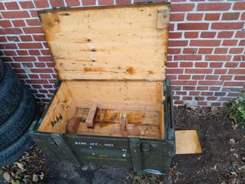 Post, transport kist beschikbaar voor biedingen