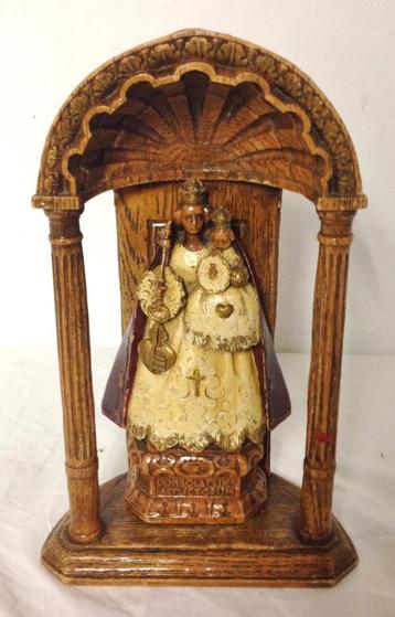 0897 Madonna in kapelletje.  beschikbaar voor biedingen