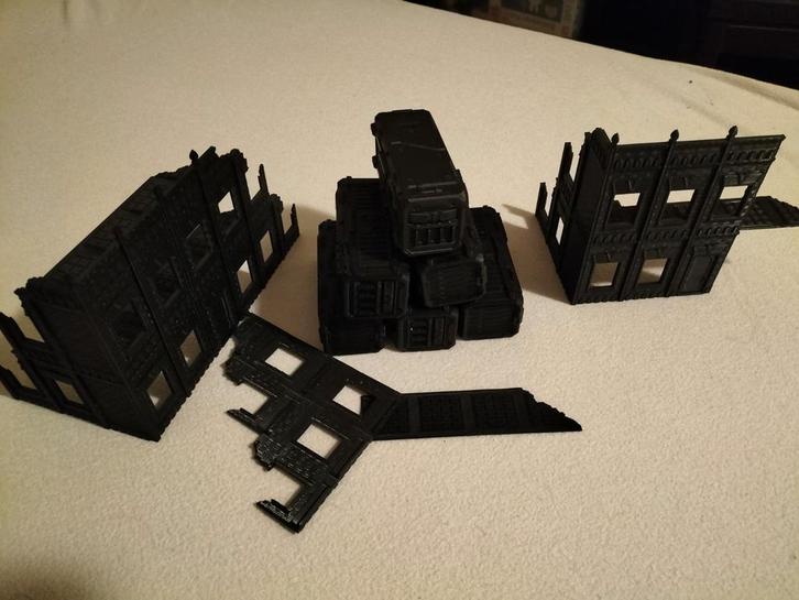 Warhammer 40k Terrein - Ruïnes & Containers, Hobby en Vrije tijd, Wargaming, Zo goed als nieuw, Warhammer 40000, Toebehoren, Geverfd