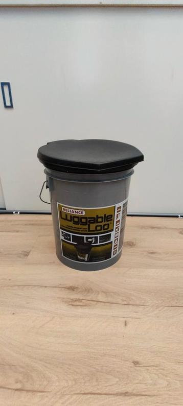  Reliance luggable loo  toiletemmer  beschikbaar voor biedingen
