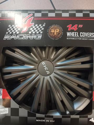 14" wieldoppen, 1 maand gebruikt beschikbaar voor biedingen
