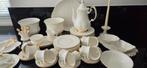 ROYAL ALBERT SERVIES Val Dor, Ophalen