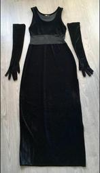 Prachtige lange zwart velours velvet gala jurk , mt 38 40, Galajurk, Zwart, Zo goed als nieuw, Ophalen