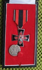 Medaile : Rheinland- Pfalz , Ehrenzeichen , Brandschutz., Postzegels en Munten, Penningen en Medailles, Overige materialen, Ophalen of Verzenden