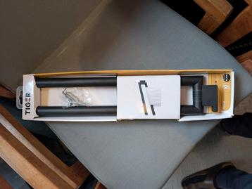 Nieuw Tiger Handdoekrek - Zwart beschikbaar voor biedingen