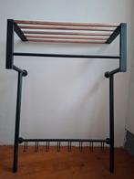 metalen kapstok met houten hoedenplank, Ophalen, Gebruikt