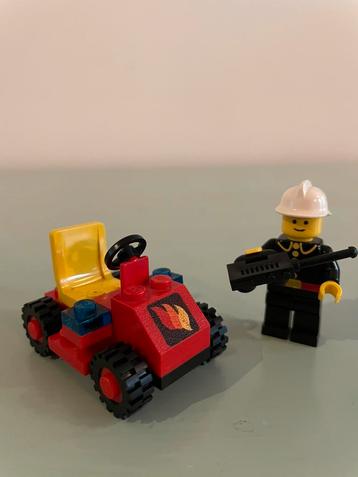 Vintage LEGO 6611 Brandweerauto beschikbaar voor biedingen