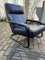 Jan de Bouvrie Gelderland fauteuil 4750 Zwart leer, Huis en Inrichting, Fauteuils, Gebruikt, Metaal, Verzenden, 75 tot 100 cm
