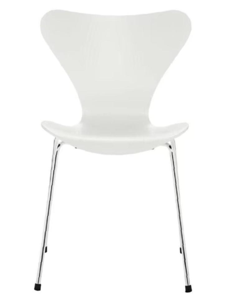 fritz hansen vlinderstoel 6 stuks €100 ps of €500 alle samen, Huis en Inrichting, Stoelen, Gebruikt, Vijf, Zes of meer stoelen