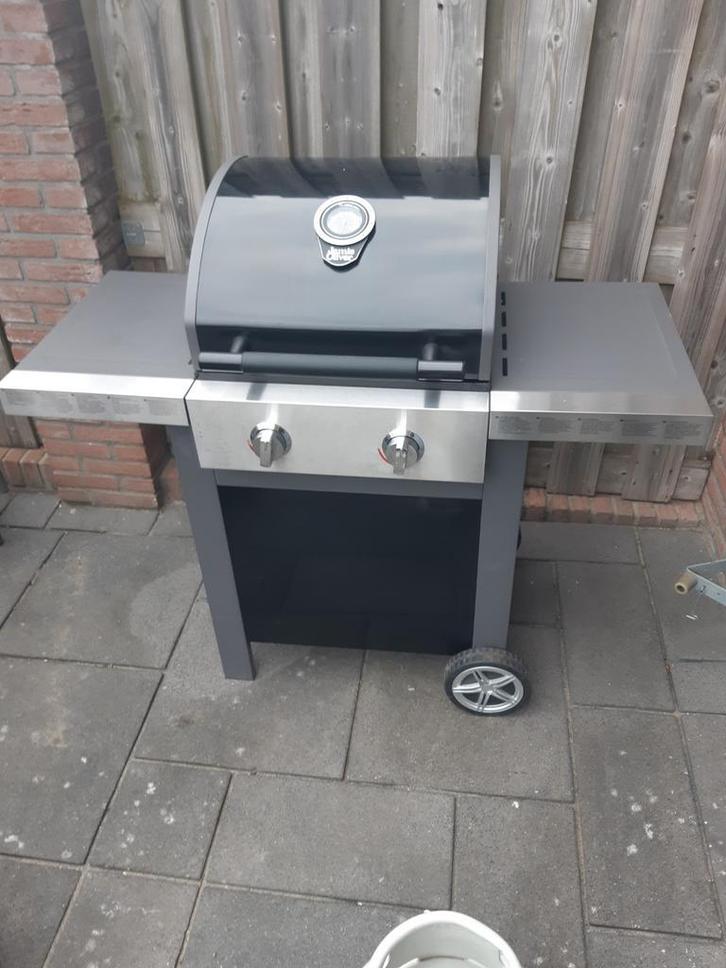JAMIE OLIVER barbecue 2 branders zgan, Tuin en Terras, Gasbarbecues, Zo goed als nieuw, Ophalen
