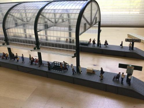 Station overkapping, Hobby en Vrije tijd, Modeltreinen | H0, Gebruikt, Brug, Tunnel of Gebouw, Gelijkstroom of Wisselstroom, Overige merken