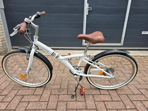 B twin hybride fiets 24 inch parelmoer wit v5, Fietsen en Brommers, Fietsen | Jongens, Zo goed als nieuw, 24 inch, Handrem, Ophalen of Verzenden