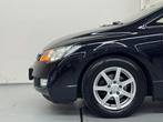 Honda Civic 1.3 Hybrid Automaat Airco Stoelverwarming, Auto's, 65 €/maand, Gebruikt, Stoelverwarming, Zwart