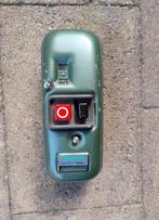 Ouderwetse Aardlek Schakelaar / Zekering uit 60er jaren, Ophalen of Verzenden, Schakelaar