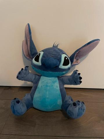 Disney Store Stitch Plush toy knuffel 