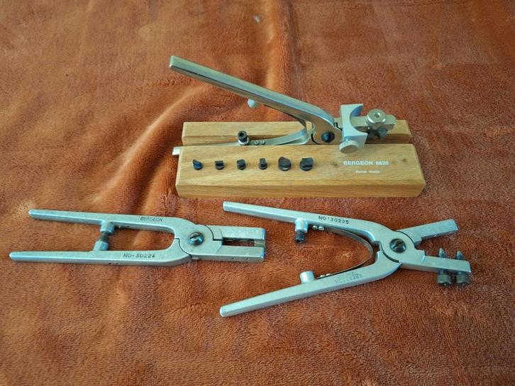 Bergeon gereedschap voor de horlogemaker oa 6620 30224 30225, Antiek en Kunst, Antiek | Klokken, Verzenden
