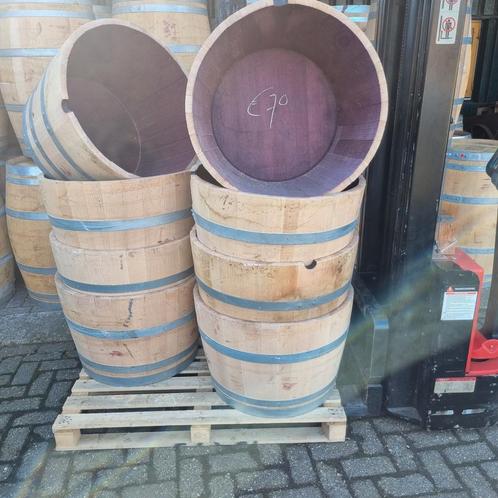 Regenton, Bloembak, Halve ton ,wijnvat,whiskeyvat gehalveerd, Tuin en Terras, Regentonnen, Zo goed als nieuw, Kunststof, 150 liter of meer