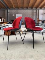 Gubi Beetle Chair, GamFratesi (voorraad: 2), Huis en Inrichting, Stoelen, Ophalen, Stof, Gebruikt, X