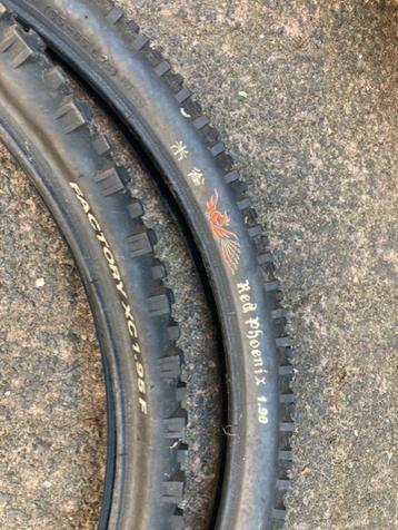 old school 26 inch MTB banden Tioga Red Dragon Factory XC beschikbaar voor biedingen